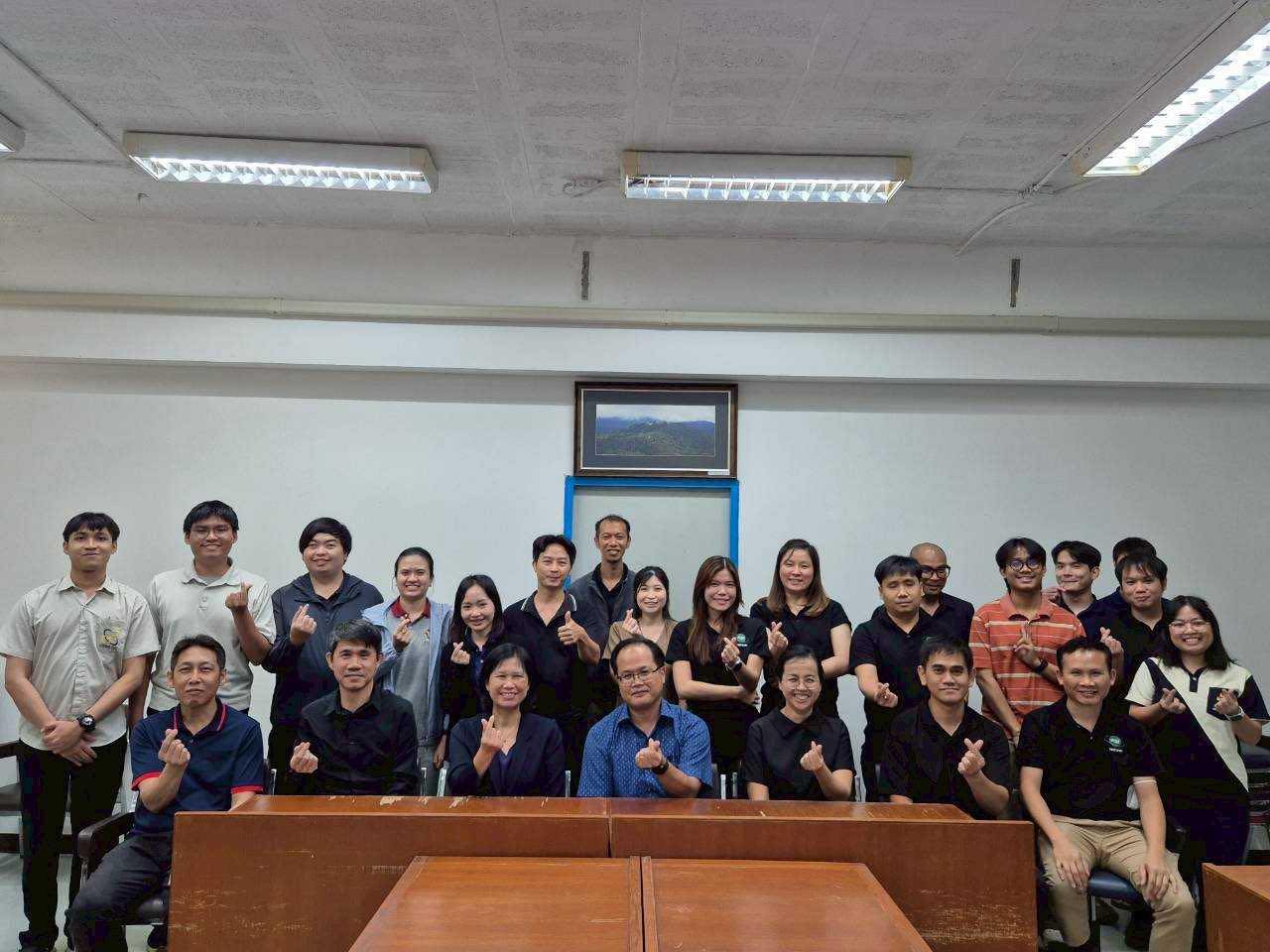 Read more about the article ห้องปฏิบัติการวิจัยเครื่องเร่งอิเล็กตรอนเชิงเส้น (PCELL) ประชุมหารือและสร้างความร่วมมือในการพัฒนาและซ่อมบำรุงเครื่องเร่งอนุภาคเชิงเส้นและวิเคราะห์ทดสอบที่เกี่ยวข้องกับสถาบันเทคโนโลยีนิวเคลียร์แห่งชาติ (องค์การมหาชน)