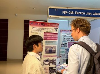 LINE_ALBUM_31268_251203_13